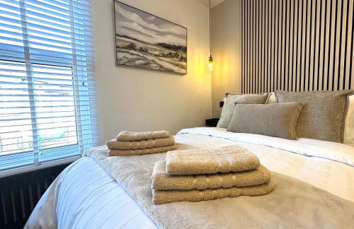 Urban Chic- Stylish Flat in the Heart of St Albans - Photo 49