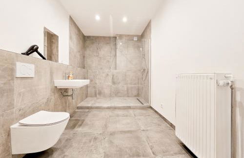 Tolstov Apartments - 3 , 4 and 5 Room Apartments - 20 Min zur Messe DUS - Foto 52