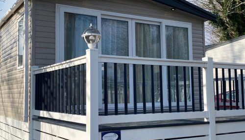 Coghurst Hall Holiday Home Sleeps 6, 2 bedrooms - Foto 2