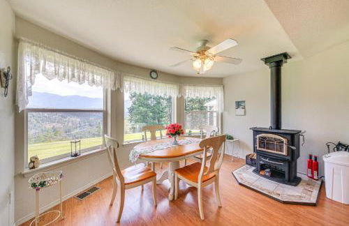 Moyie Springs Home with Views, Near Kootenay River! - Foto 2