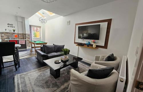 LUXE Villa Near NEC, BHX & Train - Foto 27