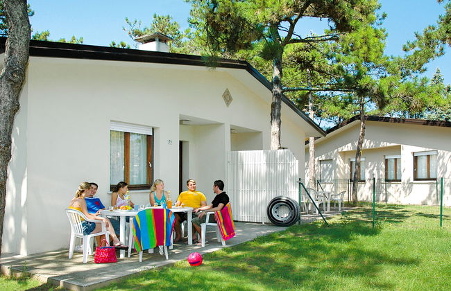 3 bedroom House in Lignano Sabbiadoro with garden and terrace - Photo 1