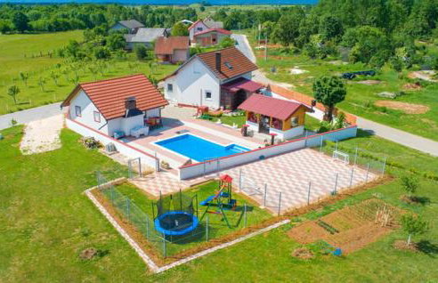 Vila NINA - Photo 1