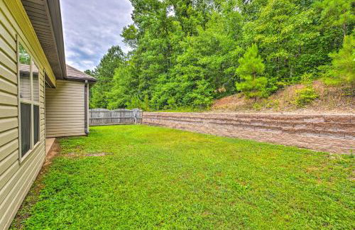 Family-Friendly Calera Getaway w/ Game Room! - Foto 3