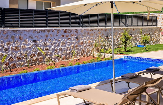 Villa Etoo in Ye ilk y Mahallesi - Foto 11