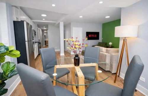 Cozy 3BR Chicago Garden Apartment Near Loyola & Downtown - Foto 2