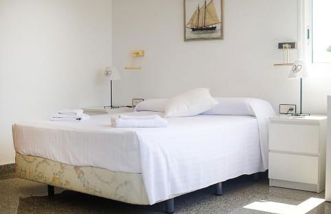 R11 Casa Blanca con gran jardin y piscina - Photo 54