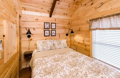 Cozy Cabin Close to Tryon and Lake Lure in Mill Spring, North Carolina - Foto 4