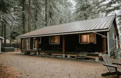 Cabin and Casita Near Rosyln and Suncadia Hot Tub, Game Room, Firepit, Sleeps 11 - Photo 25