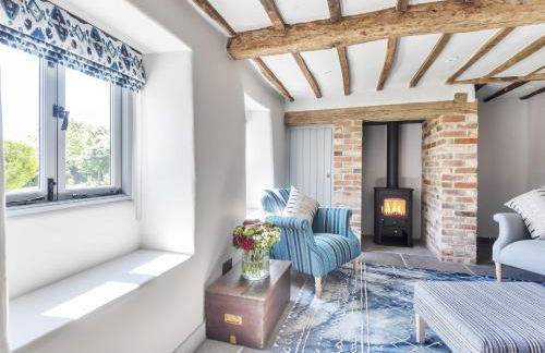 Hilltop Cottage - Photo 14