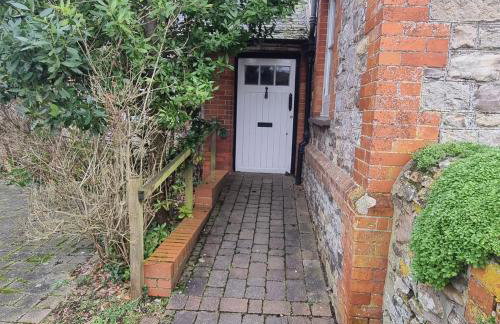 The Farmhouse - Photo 10