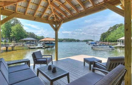 Dock Holiday by Avantstay Custom Home + New Dock - Foto 1