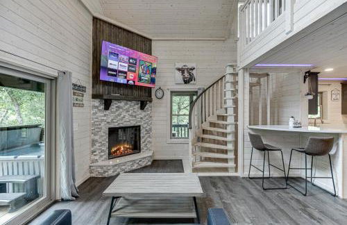 Gold Peak Treehouse Near Helen, Georgia - Foto 26