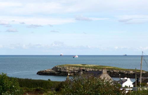 The View in Moelfre for 8 people with sea views - Pass the Keys - Photo 52
