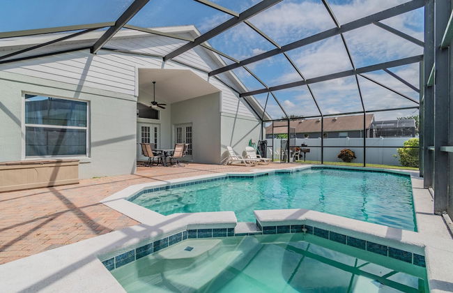 Santee Villa - Photo 1