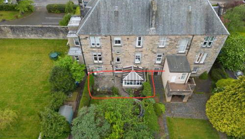 The Lindsay House - Photo 2