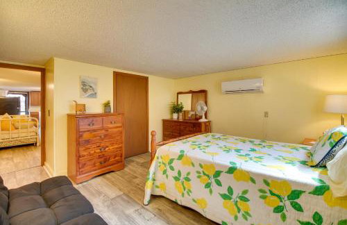 Dock and Water-View Deck Home on Lake Dardanelle - Foto 26