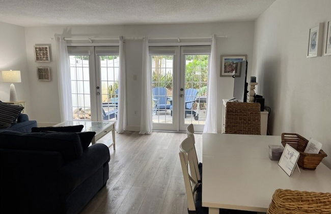 Coconut Palms Townhome 2 Bedroom Townhouse by RedAwning - Foto 9