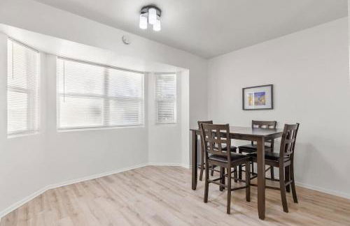 Townhome 4bds, Fast WiFi, 2 Mi to Seton, 6 mi to Fort Cavazos, Professionally Managed by Stay Albatross - Foto 18