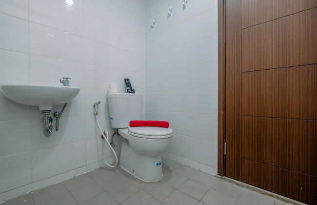 Cozy Living Studio At Grand Dhika City Jatiwarna Apartment - Photo 8