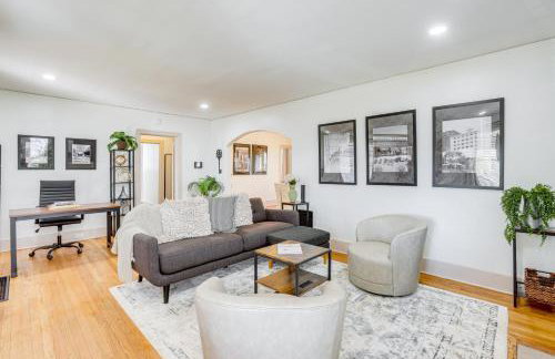 Walk to Amphitheater and Stadium Home with Deck! - Foto 5