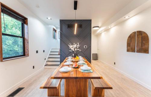 Artisan Oasis-hot Tub Fire Pit 8bd Whole House - Photo 10