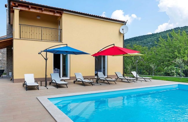 Quaint Holiday Home near Buzet with Terrace - Foto 31