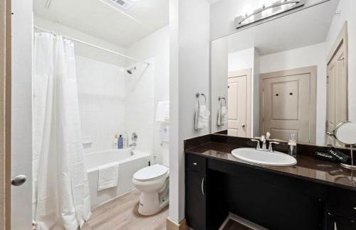 Stylish 1Br in Deep Ellum with Free Parking Near Baylor Med - Foto 14