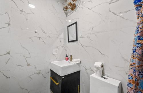 2 Queen Beds, TV's in Bedroom, Path to Manhattan - Foto 5