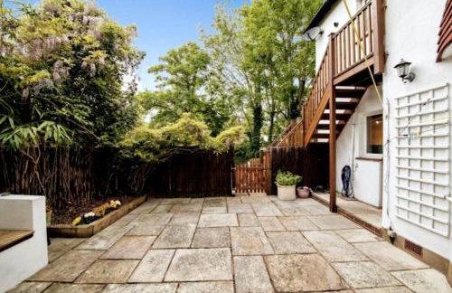 2 Bedroom Flat with Garden - Foto 6