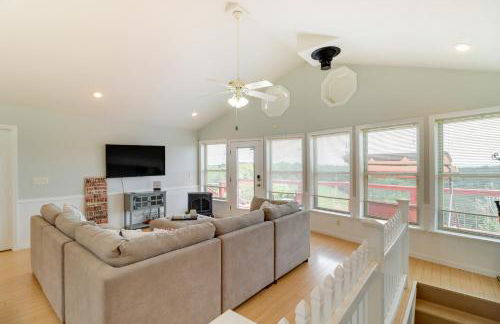 Hike, Fish and Explore Spacious Yellville Retreat - Foto 4