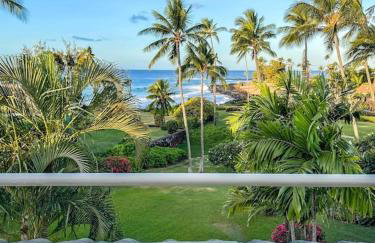 Honu He'e Nalu - The Surfing Turtle - Ocean & Beachfront! Stunning Views! - Foto 1