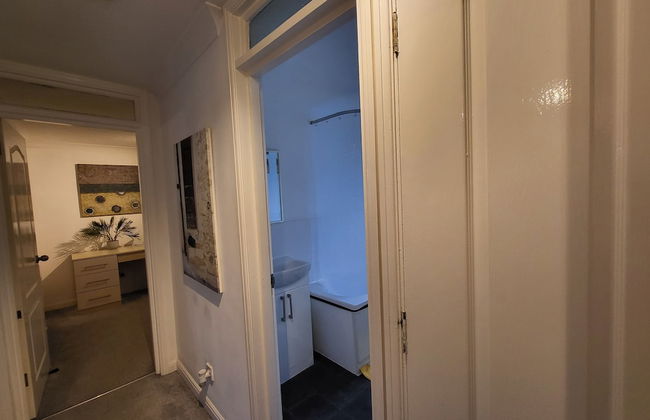 Captivating 2-bed Apartment in Southend-on-sea - Foto 16