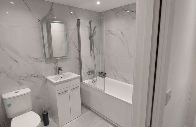 Modern 2 Bedroom Apartments - Camberley - Foto 31