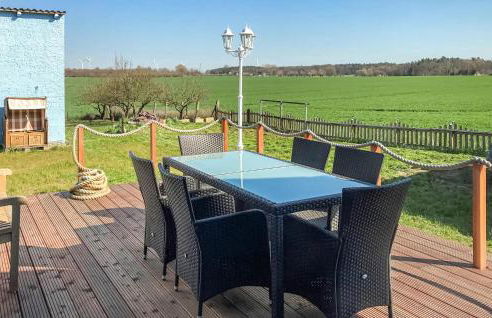 Nice Home In Alt Bukow With Kitchen - Photo 6