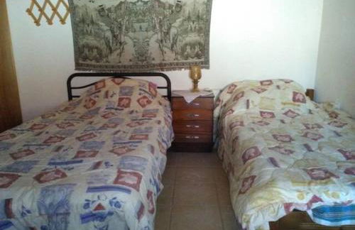 TRADITIONAL HOUSE - Photo 4