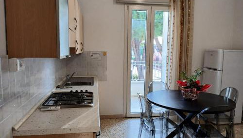 Accogliente bilocale con terrazzo a Pinarella di Cervia - CV006 - Foto 4