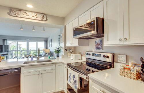 St Helena Island Condo - half Mi to Beach - Foto 7