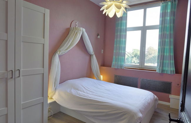 Spacious Holiday Home With Private Garden - Foto 30