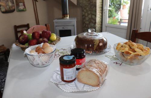 Mary's house - Photo 13