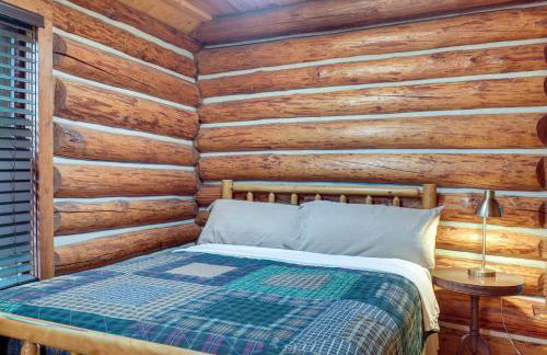 Pier and Lake-View Patio Wisconsin Northwoods Cabin - Foto 13