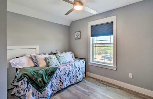 Ocean Shores Getaway with Fireplace and Hot Tub! - Foto 21