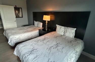 Condo near Disney Springs-Free shuttle to Parks - Foto 4