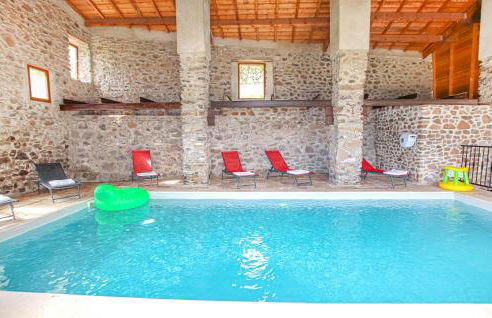 Lovely Home In Privas With Sauna - Foto 10