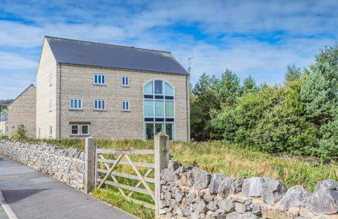 Otterhole Barn Holiday Apartment - Photo 2