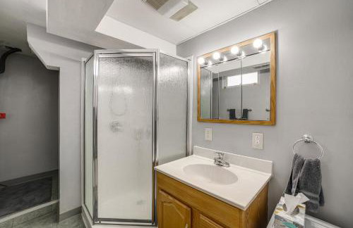 Spacious and Peaceful Suburban Home in Lansing! - Foto 27