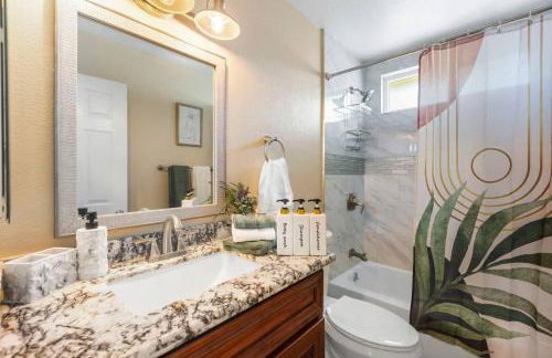 6 Beds 3 Baths Pool BBQ Near the Strip - Foto 11