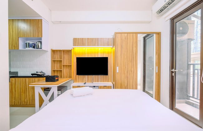 Modern And Comfy Studio At Transpark Cibubur Apartment - Foto 1