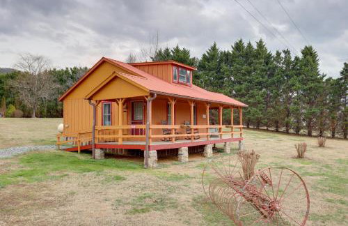 Blue Ridge Hideaway! Cabin with Hot Tub and Views - Foto 23