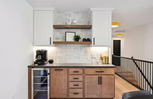 Luxury Cowdry Cottage Lake Home - Foto 35